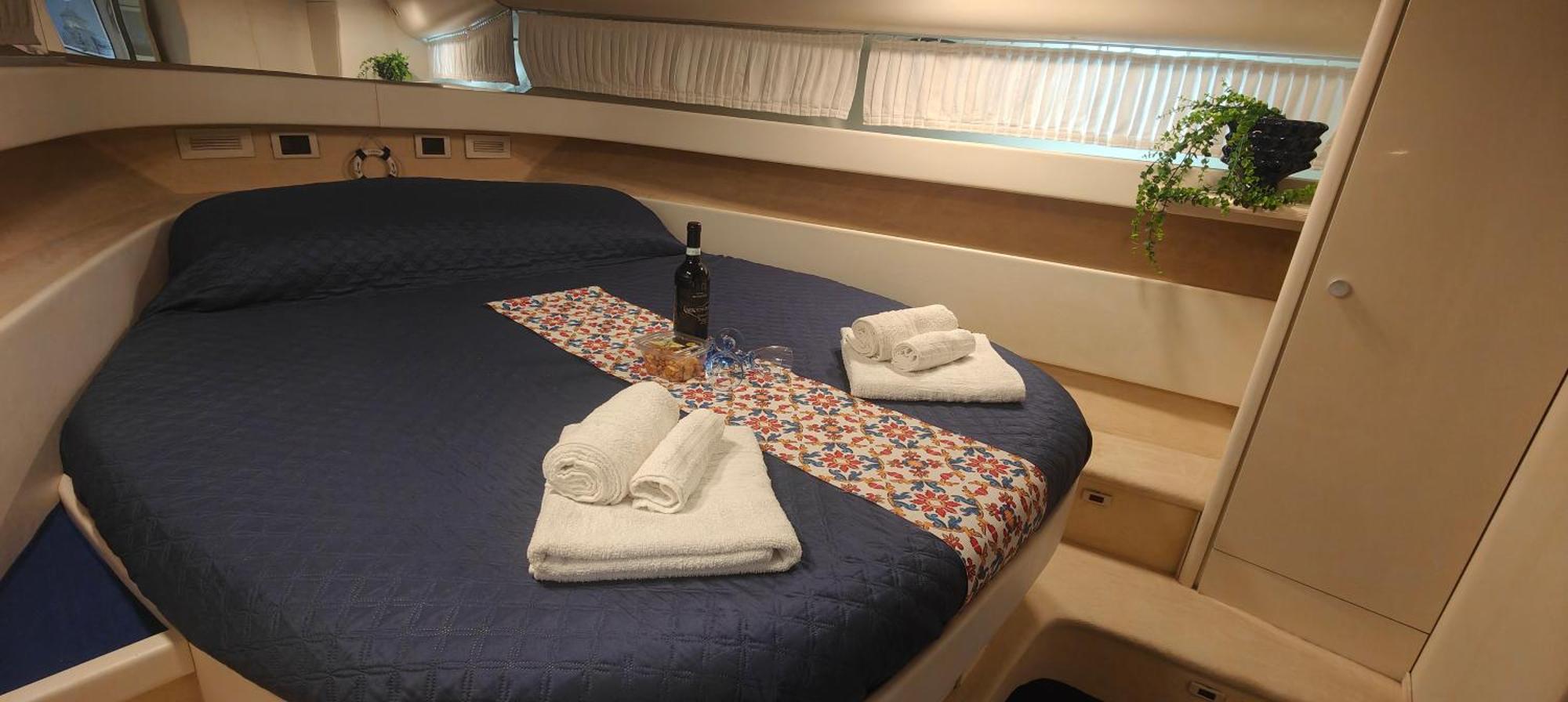 Desire Charming House Boat Hotel Palermo Exterior photo